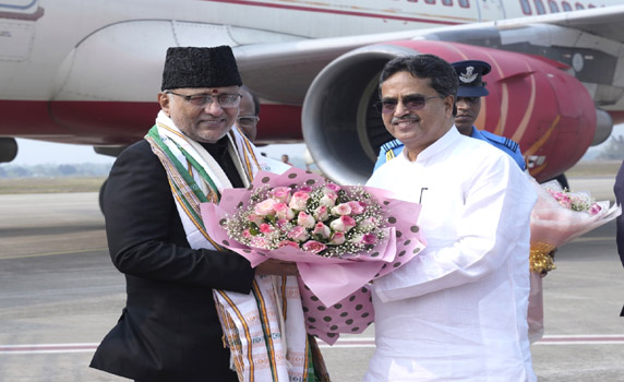 Vice President of India C.P. Radhakrishnan arrives in Agartala, CM Dr Manik Saha welcomes.